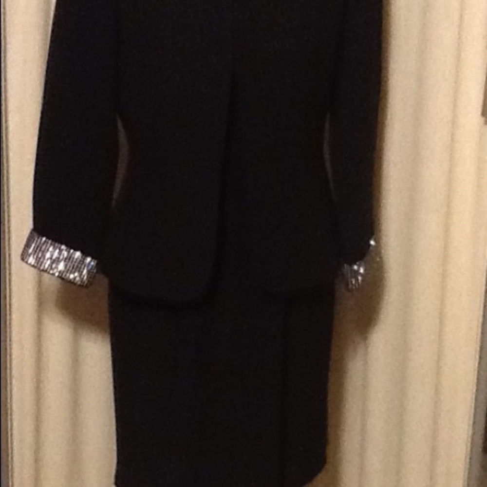 Bigio Collection Black Jacket. - image 4